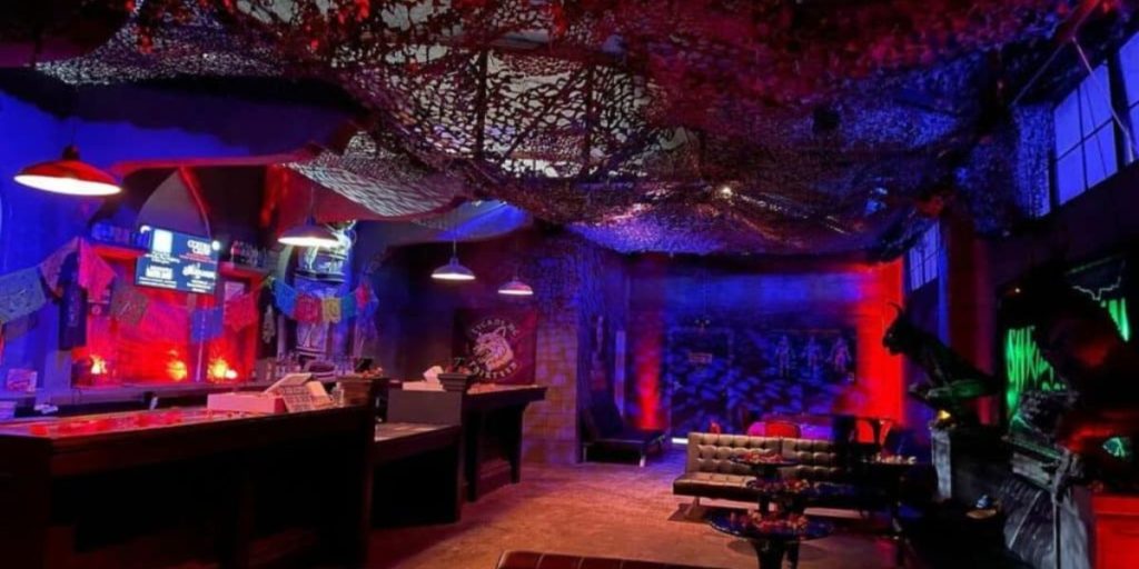 Explore the Top Halloween-themed Bars in Denver for an Unforgettable Night Out