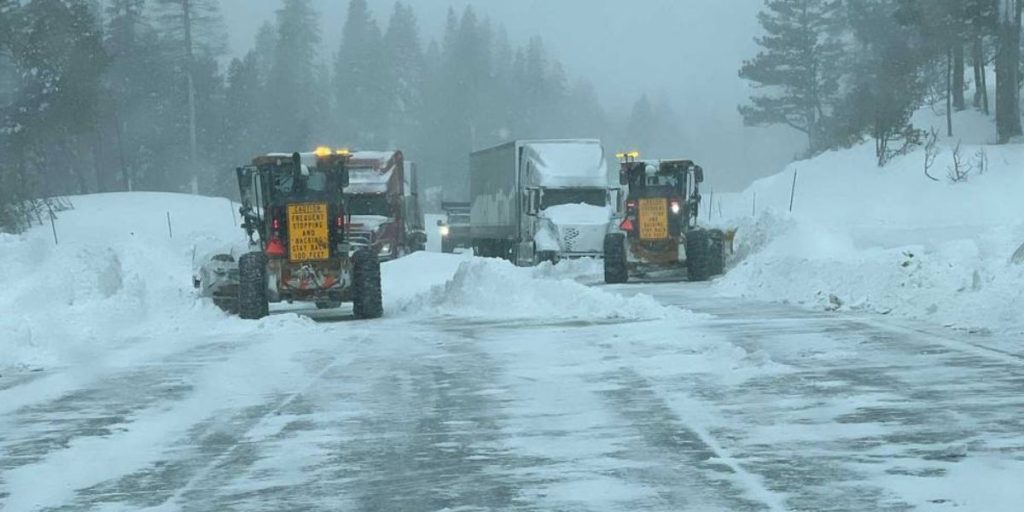 Heavy Snowfall Hits California's I-80 Corridor, With Six-inch Accumulations Expected