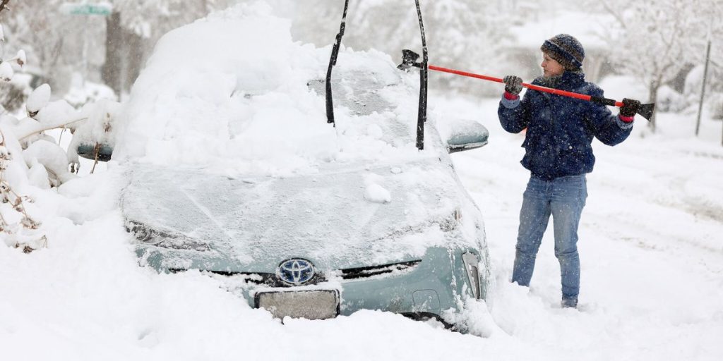 Las Vegas Weather Forecast RAIN AND SNOW EXPECTED THIS WEEKEND With Strong Winds and Temperature Drops