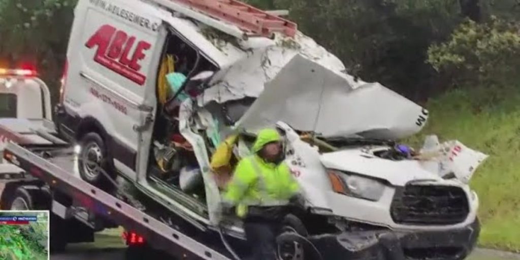 Man Killed in Single-vehicle Crash After Van Collides With Tree in Okolona, Police Say