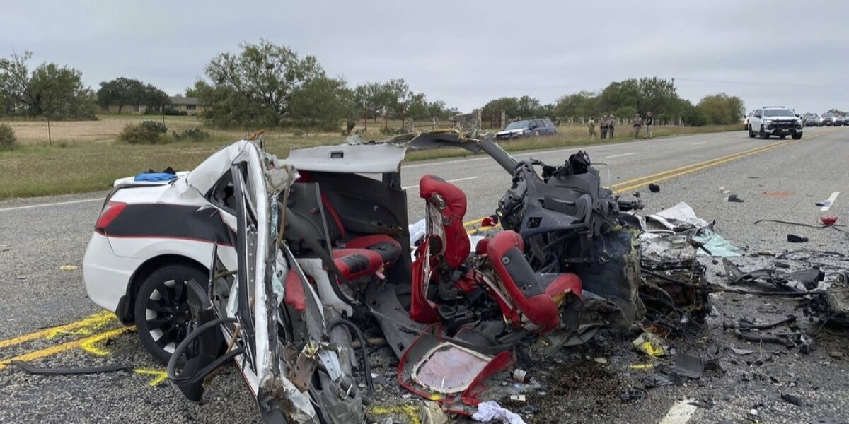 One Dead, One Injured After High-speed Road Rage Pursuit Leads to Fatal Three-vehicle Crash in Texas