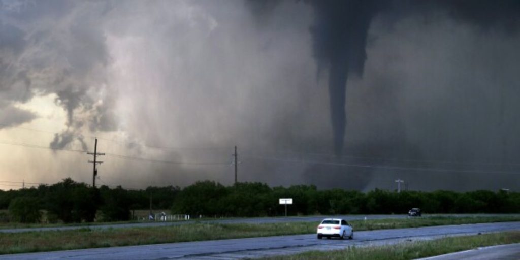 Severe Thunderstorms Expected in Kansas, Nebraska, Iowa, and Oklahoma With Tornado Potential