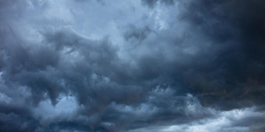 Severe Weather and High Winds to Impact North Texas Monday, Clear Skies Expected by Evening