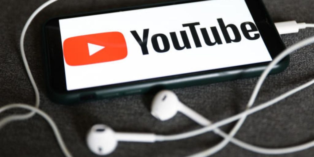 Youtube Introduces AI-powered Translation Feature for Automatic Video Dubbing in 9 Languages