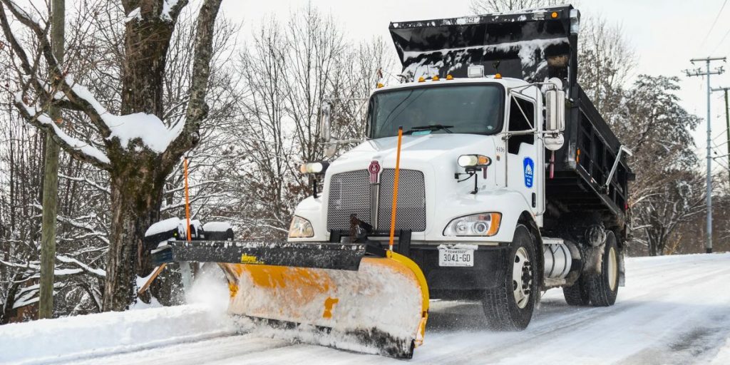 Prepared for Winter Knox County Expands Snow and Ice Removal Resources Following 10-inch Snowfall